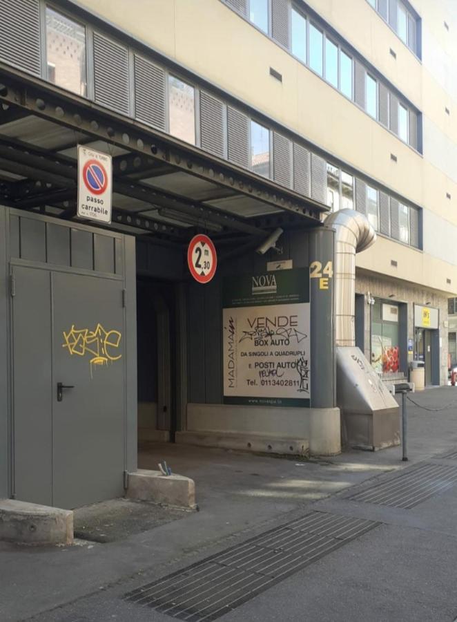 Open Space 53 Con Parcheggio In Struttura E Colazione Deliziosa Turin Exterior photo